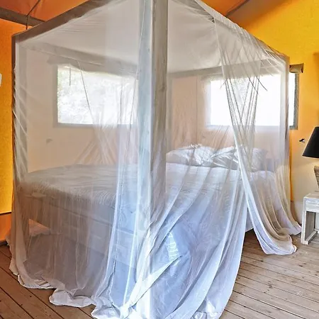 Resort Luxe Safari Verde Vila Nune